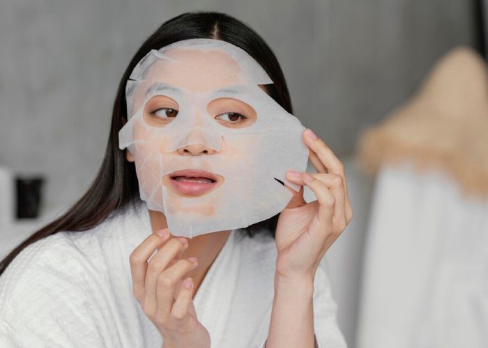 Đắp mặt nạ b5 có cần rửa lại không