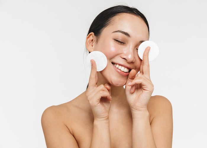 Dùng kem chống nắng Hàn Quốc mà da vẫn đổ dầu