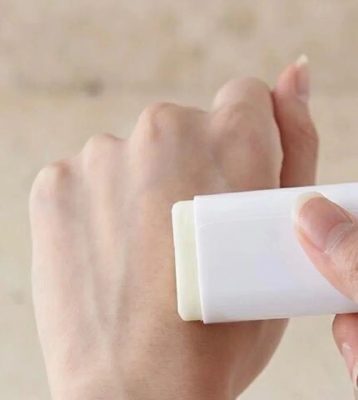 Kem chống nắng dạng thỏi là gì