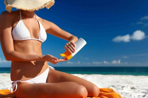 Kết hợp chế độ ăn uống giúp da nhả nắng nhanh hơn