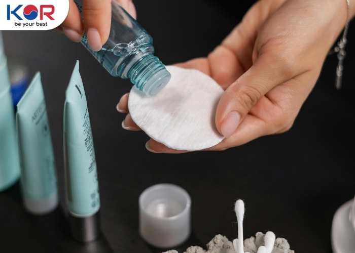 Toner tràm trà cho da mụn: Lợi ích, cách dùng và lưu ý quan trọng