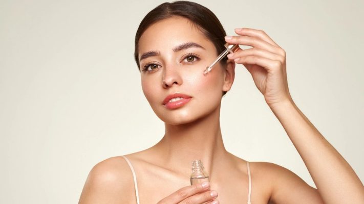 Vì sao serum là “vũ khí chính” trong trị thâm mụn